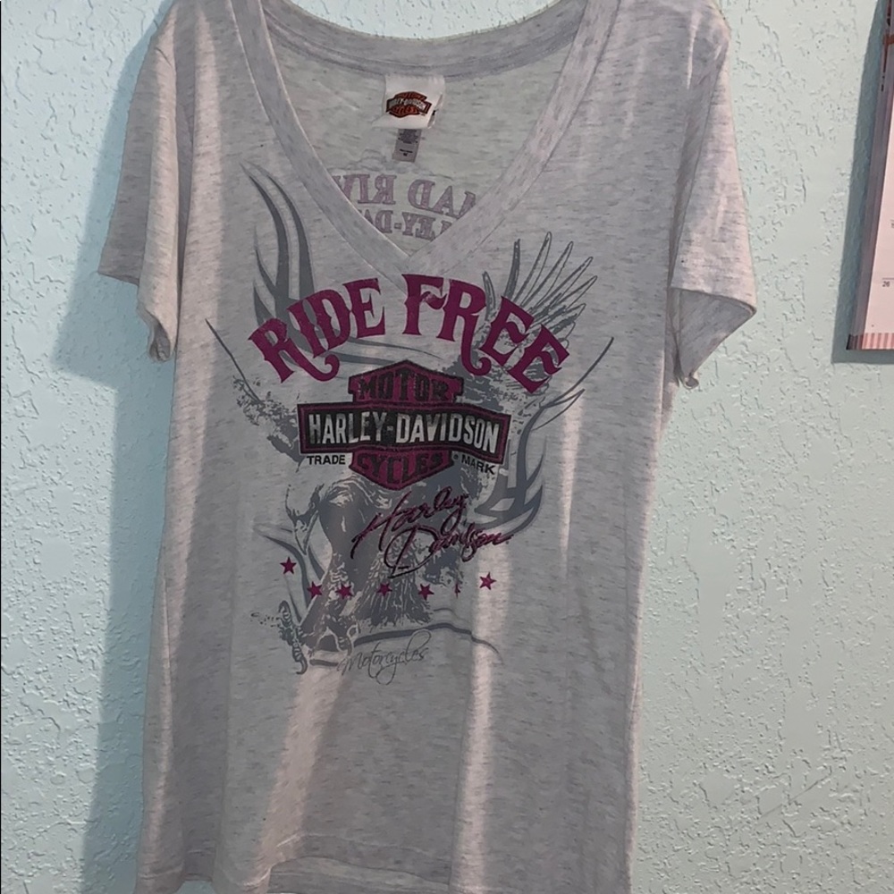 Harley-Davidson v-neck grey top